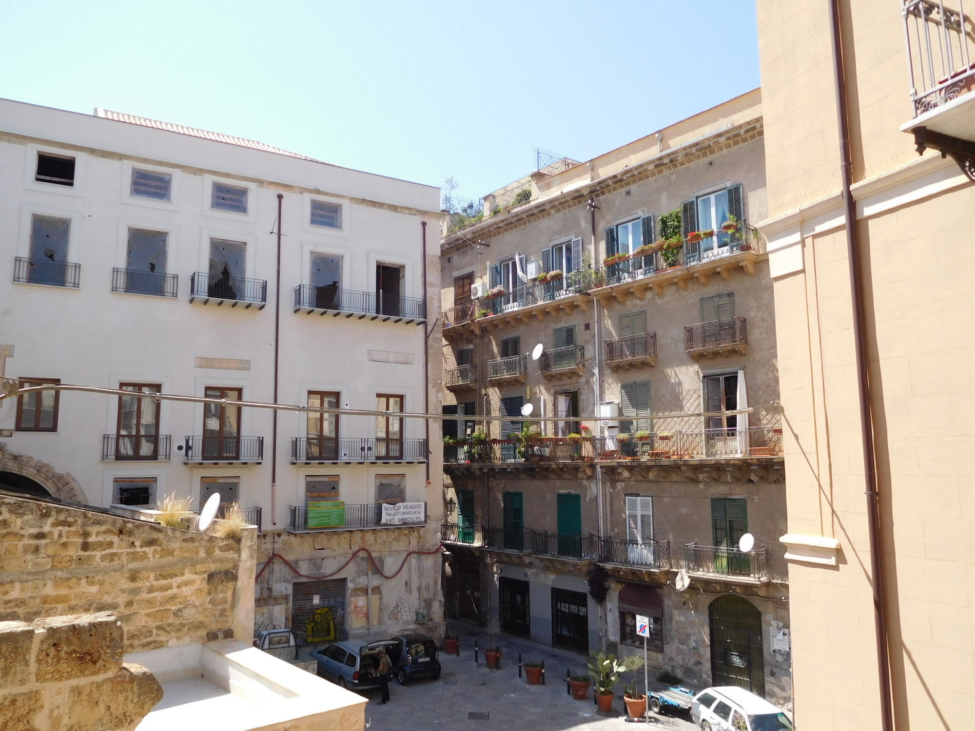 Ostello Exclusive Dependance Palermo Bagian luar foto